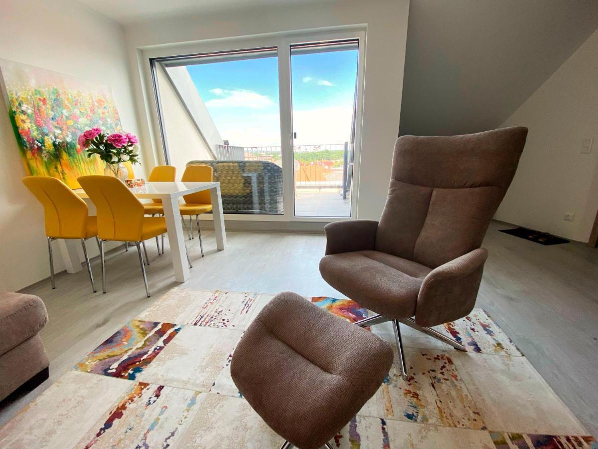 Panorama View Apartment In City Center Heviz Exterior photo