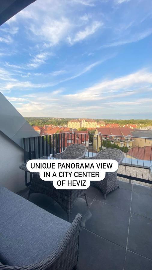 Panorama View Apartment In City Center Heviz Exterior photo