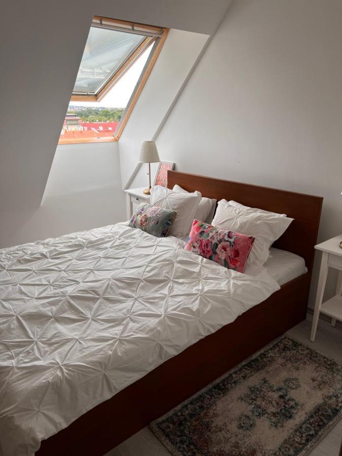 Panorama View Apartment In City Center Heviz Exterior photo